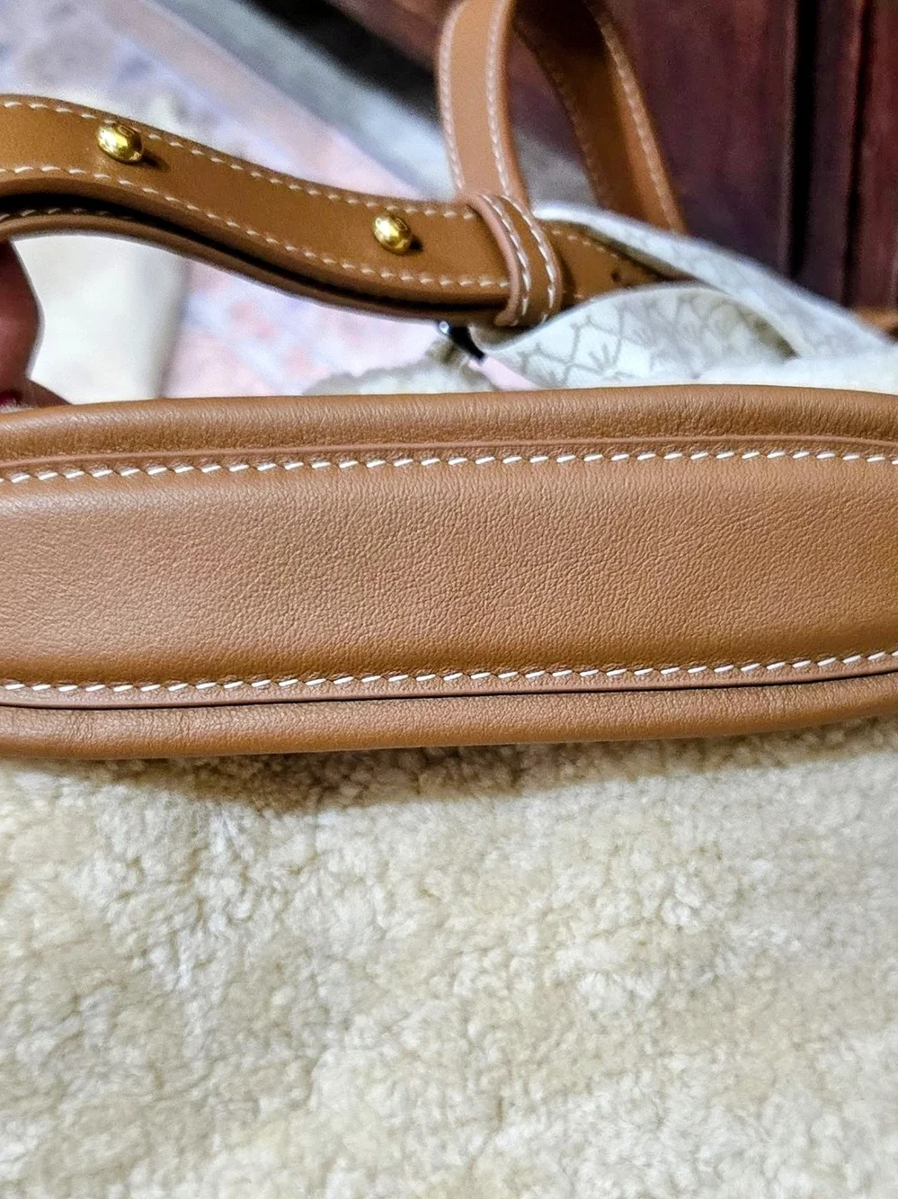 Songmont Amber Shearling Gather Clutch Set Small NWT Luxury Wool Leather - Picture 6 of 14